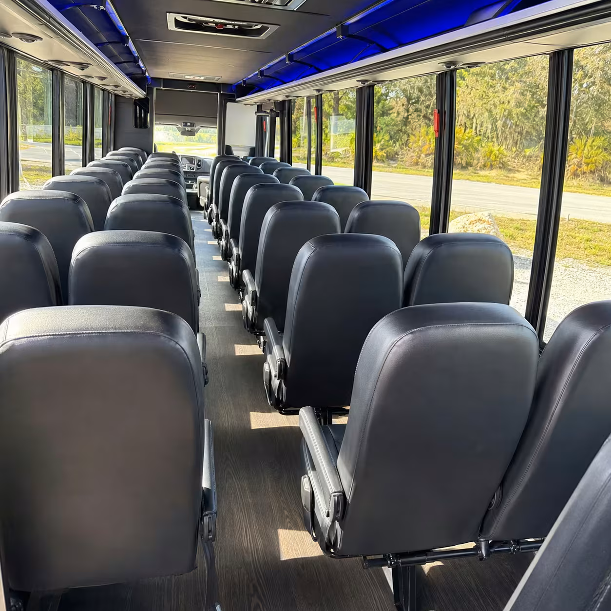 beaverton 25 passenger minibus rental