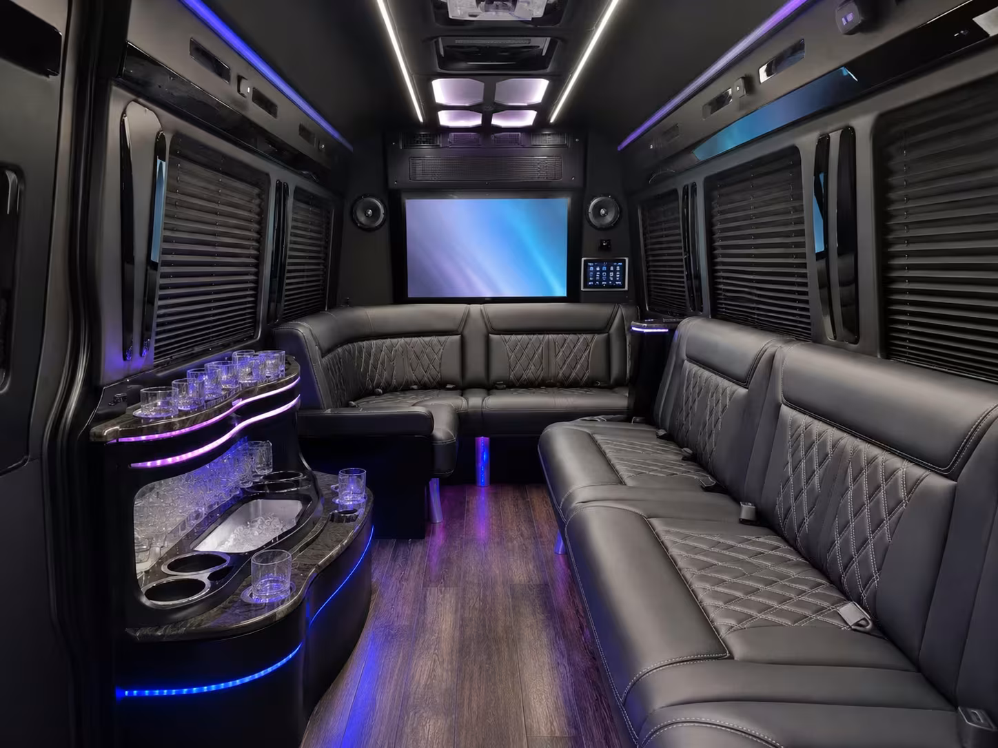 beaverton charter bus rentals to portland international airport