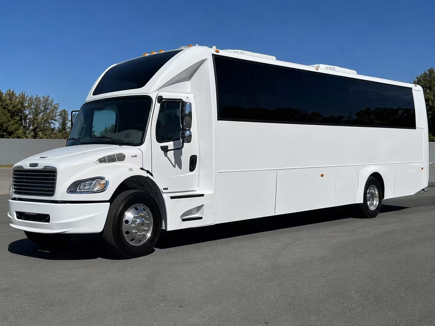 beaverton party bus rentals for concert nights out