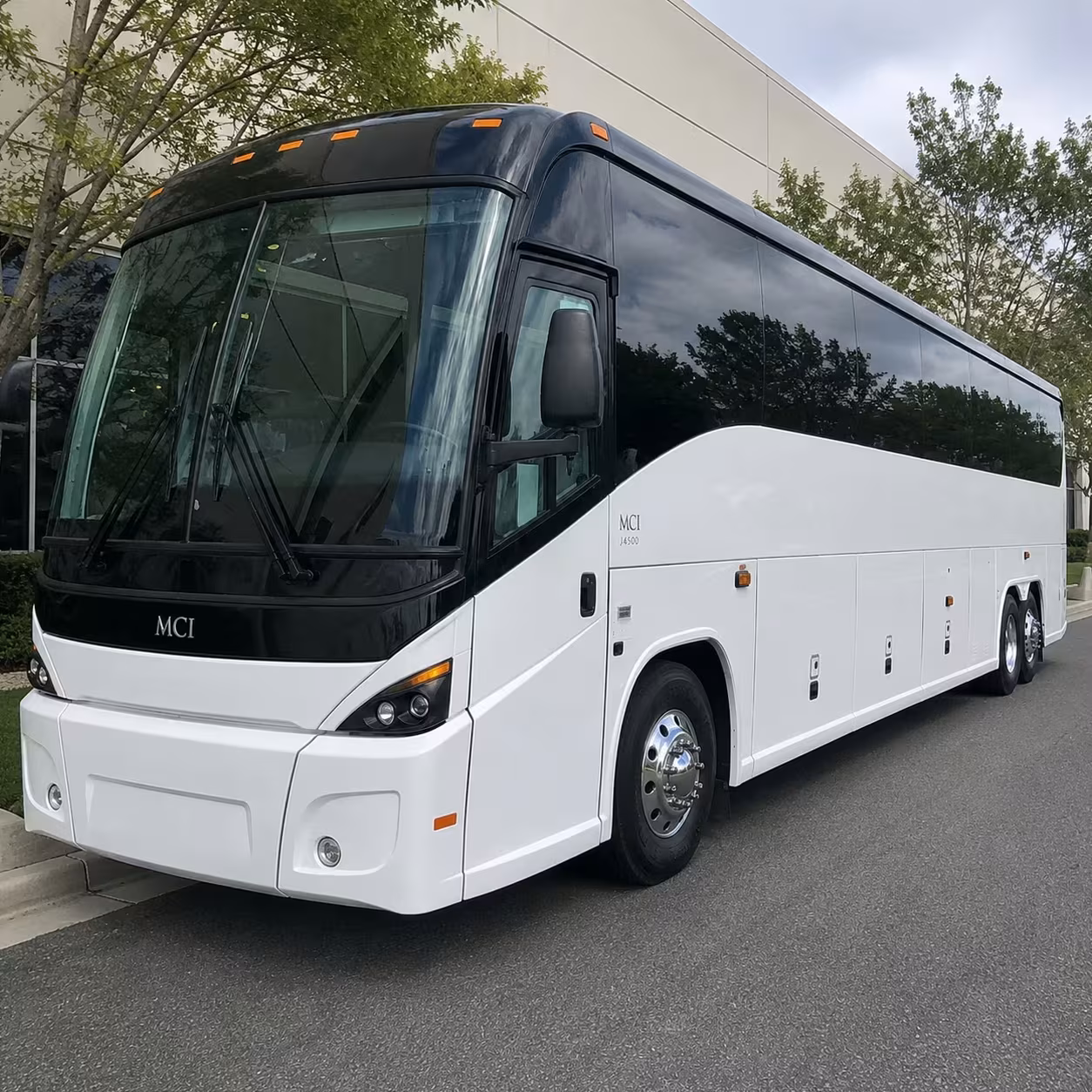 beaverton shuttle buses for federal agency employees