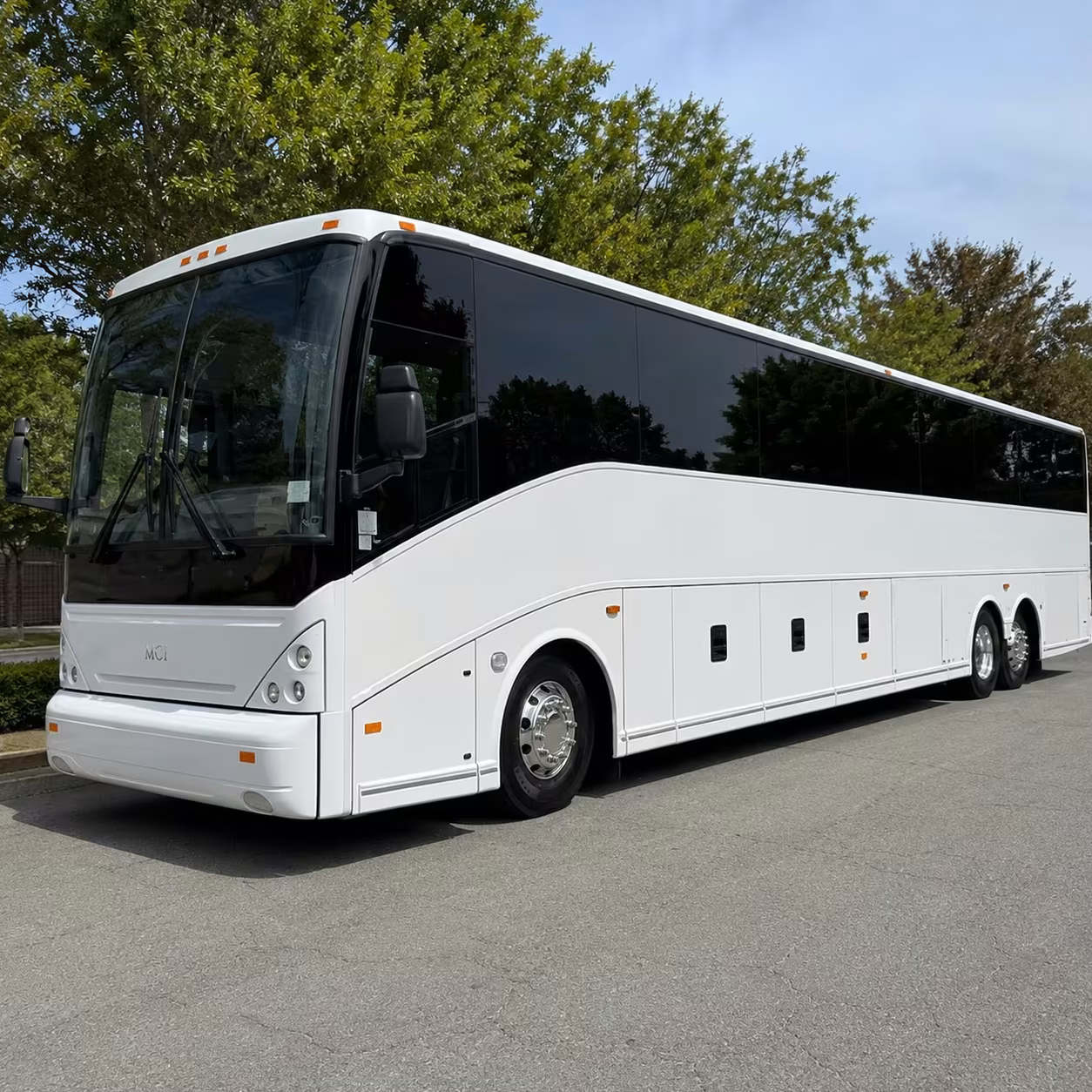 employee shuttle buses for beaverton office park parking