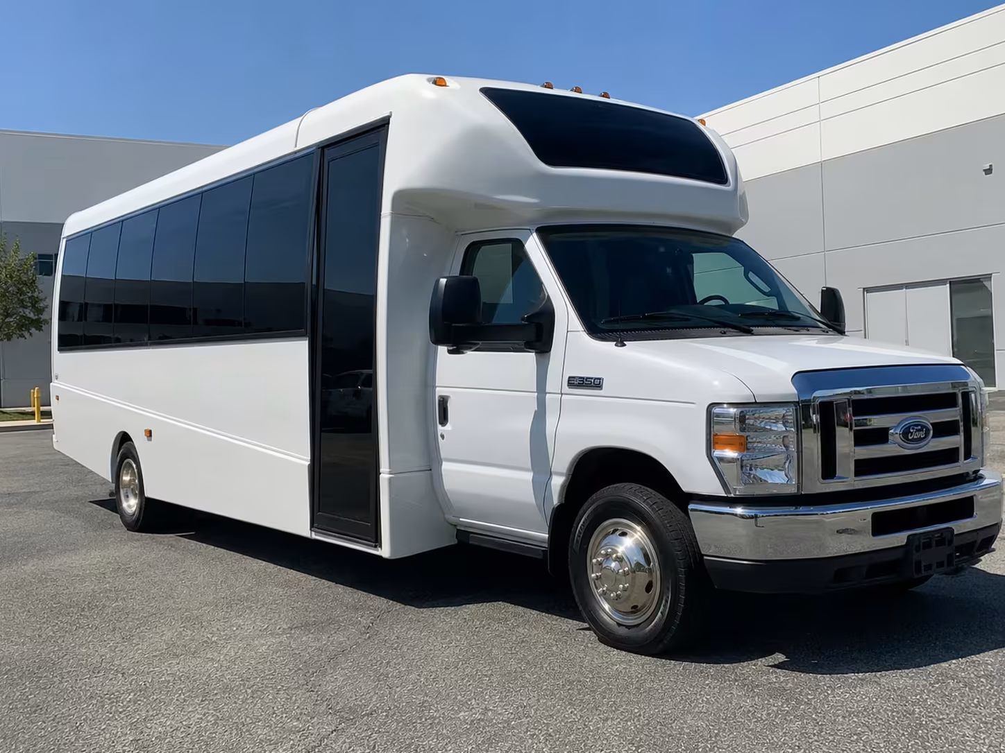 minibus rentals for beaverton wedding rehearsal dinners